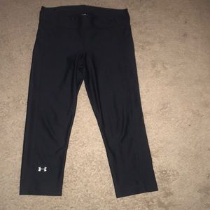 Under Armour cropped leggings